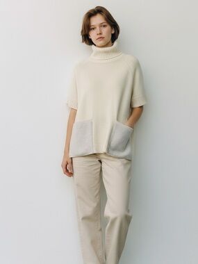 Loro Piana 100% Cashmere cream sweater size XS
